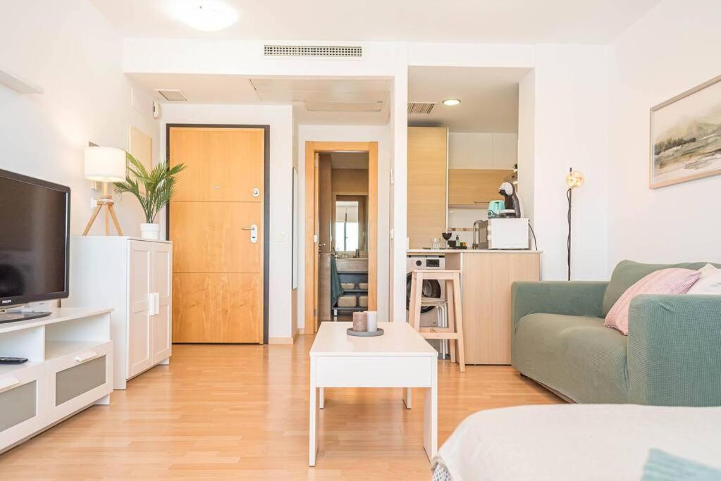 Estudio Con Vistas Y Parking 马拉加 外观 照片
